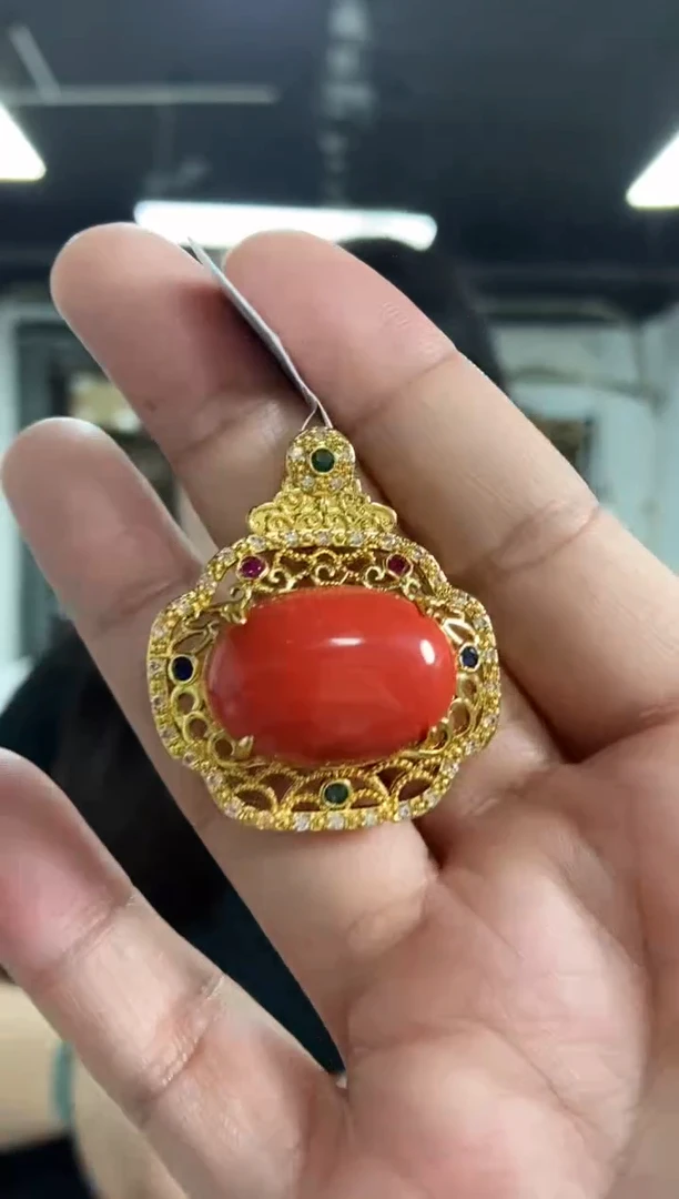 【闪购商品】玛瑙/玉髓吊坠未镶嵌多样性发其一，颜色微差