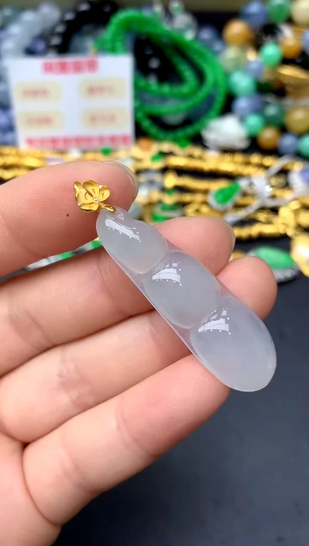 颈饰18K金镶嵌翡翠108-中国好珍宝