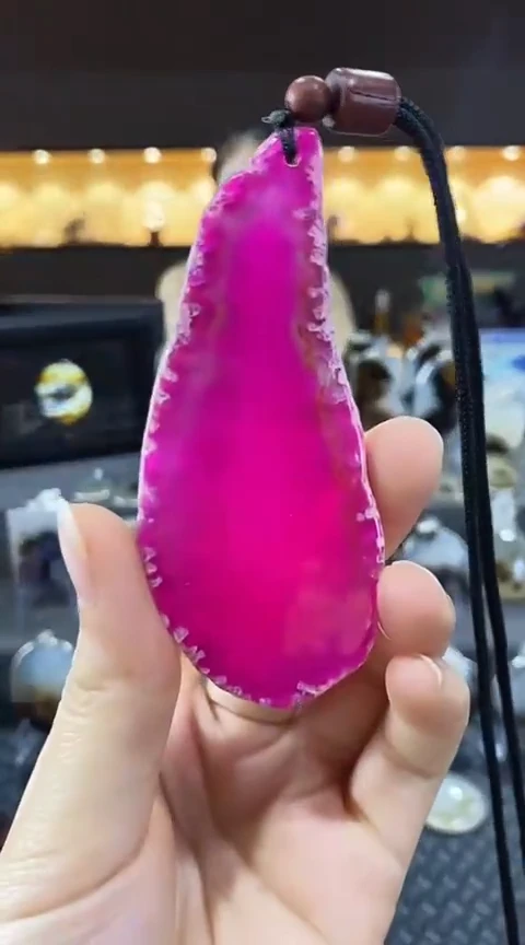 未镶嵌颈饰玛瑙/玉髓云*玛瑙