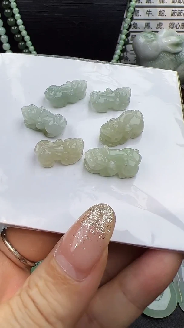 颈饰未镶嵌翡翠貔貅多样性发其一