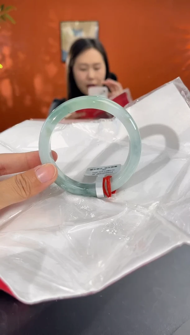 未镶嵌手镯翡翠8   58.5