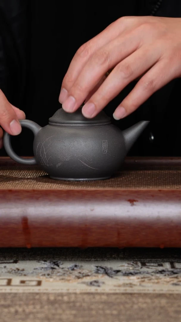 【闪购商品】紫砂茶壶大水平天青刻绘半手工