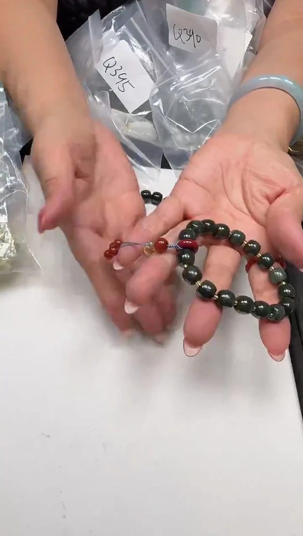 颈饰未镶嵌和田玉21