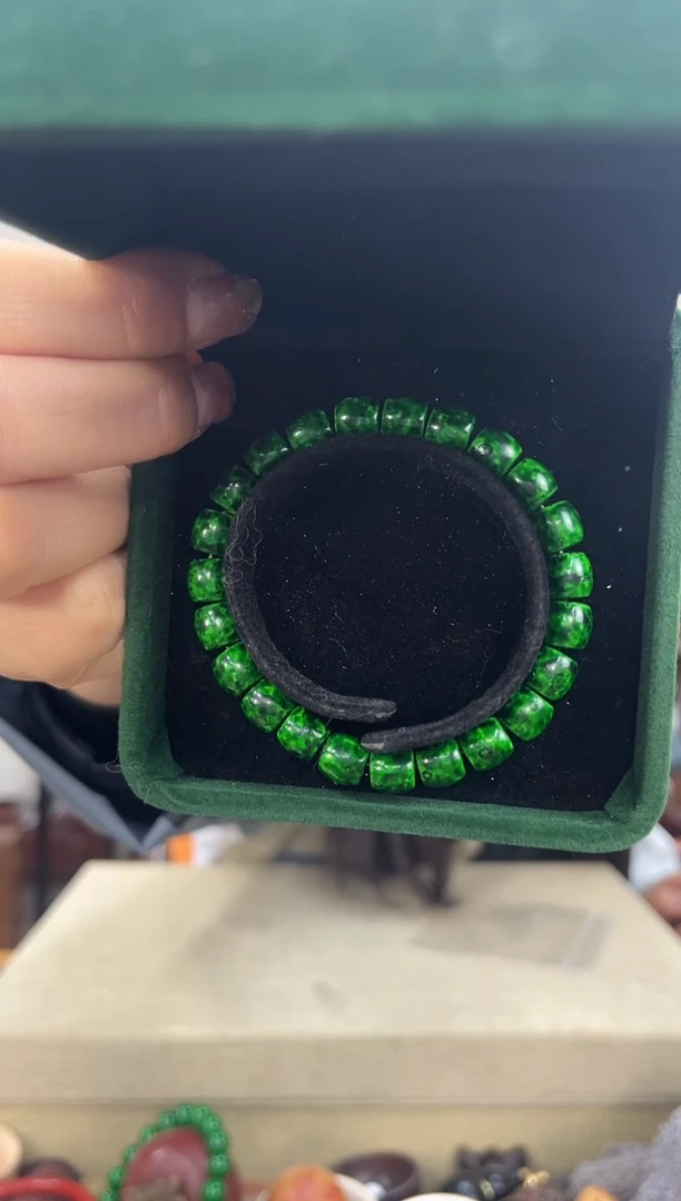 【闪购商品】木1039绿色海牙木8*9直切单圈串木