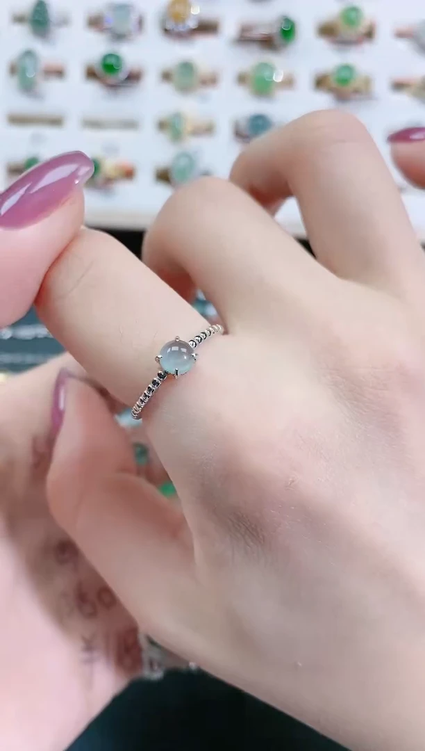 翡翠戒指银S925镶嵌天然翡翠