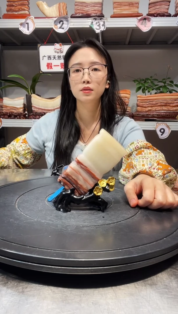 石材天然石材柳州猪肉石5.5-12-2.5