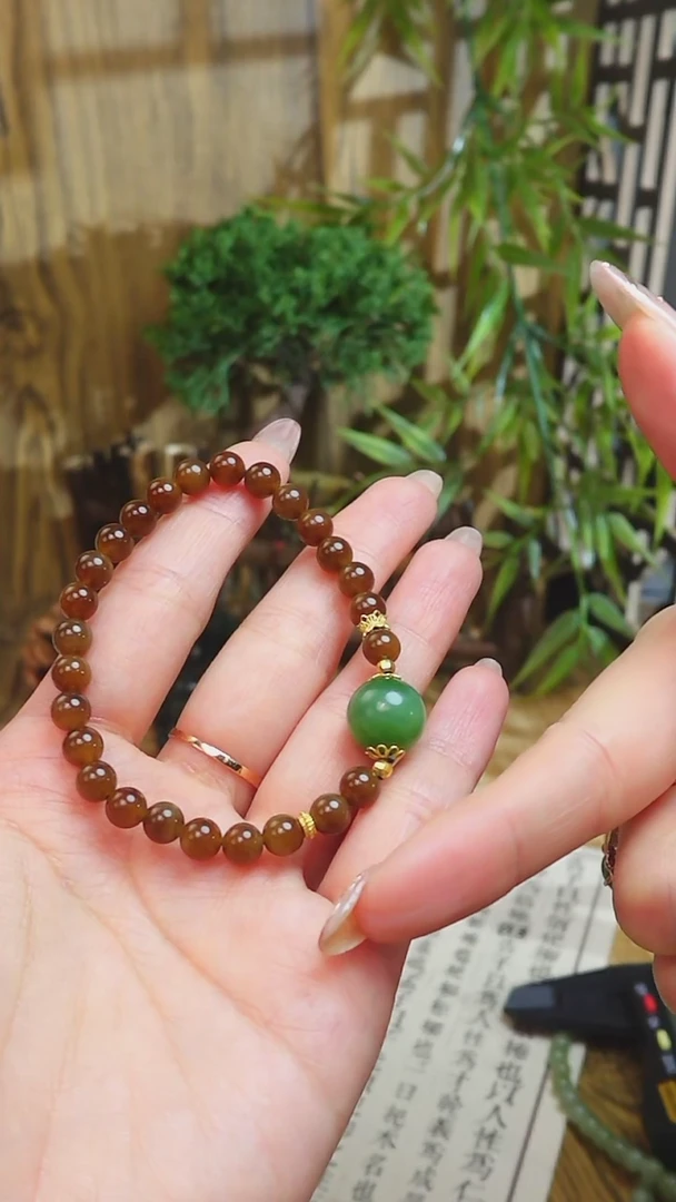 【闪购商品】和田玉手串未镶嵌新疆且末糖加碧玉单珠卡12微猫