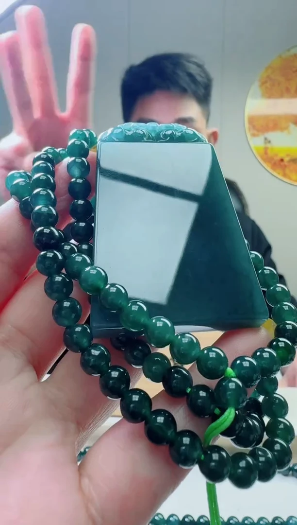 颈饰未镶嵌翡翠天然A货翡翠  多样性随机发其一