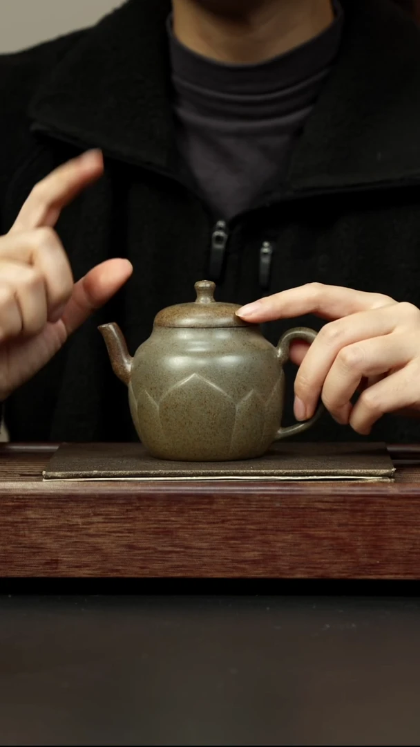 茶壶紫砂蟹壳青柴烧 宫灯