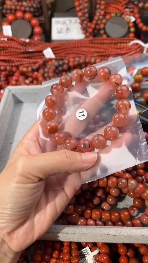 南红玛瑙手串未镶嵌12+