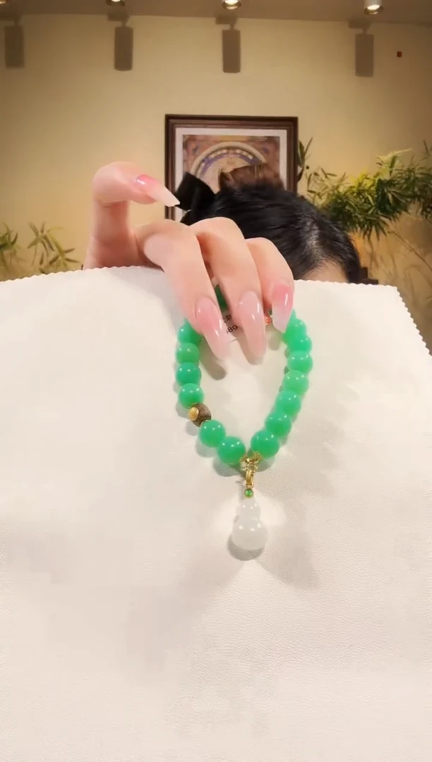 未镶嵌手链石英质玉手链