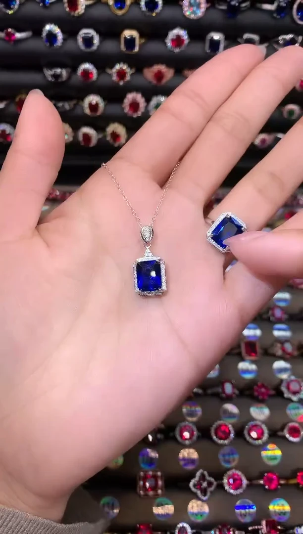 【闪购商品】蓝宝石吊坠(赠链)银S925镶嵌1