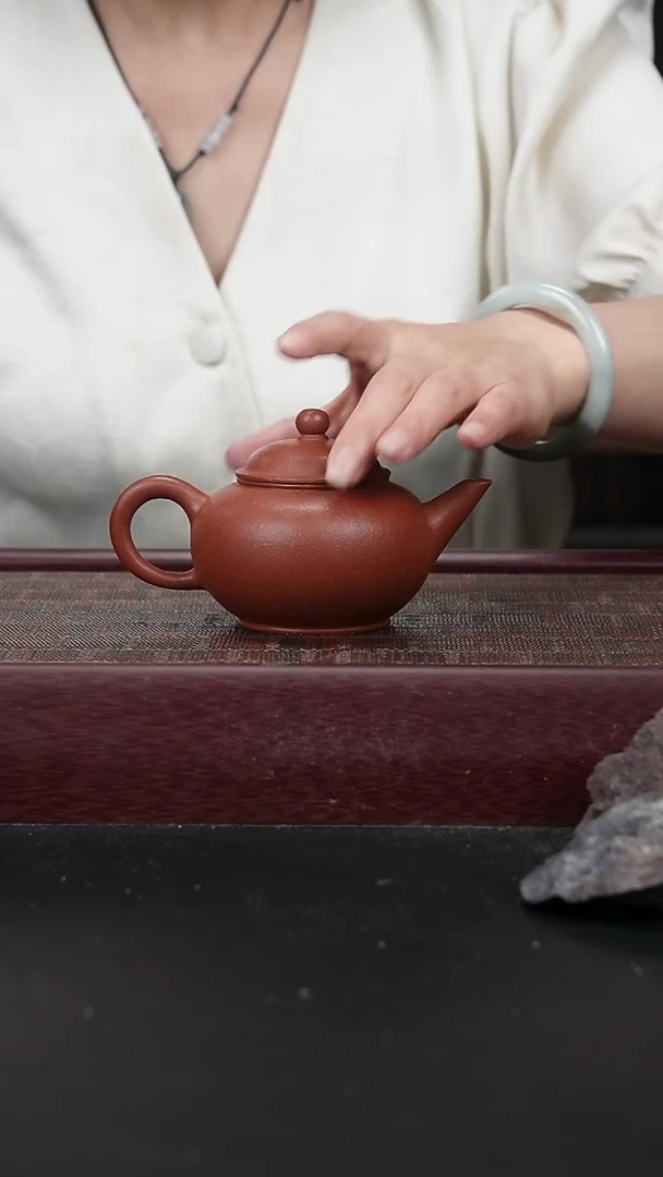 茶壶紫砂红降坡降坡石瓢160CC