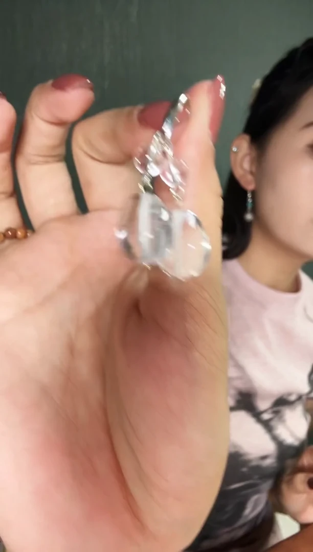 水晶耳饰银S925镶嵌水滴耳钉