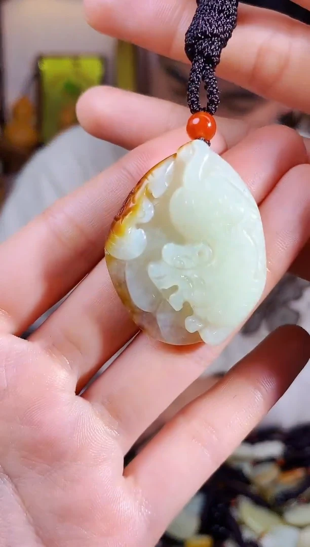 【闪购商品】和田玉颈饰未镶嵌1