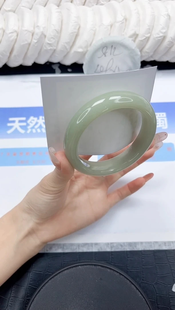 未镶嵌手镯石英质玉258-57