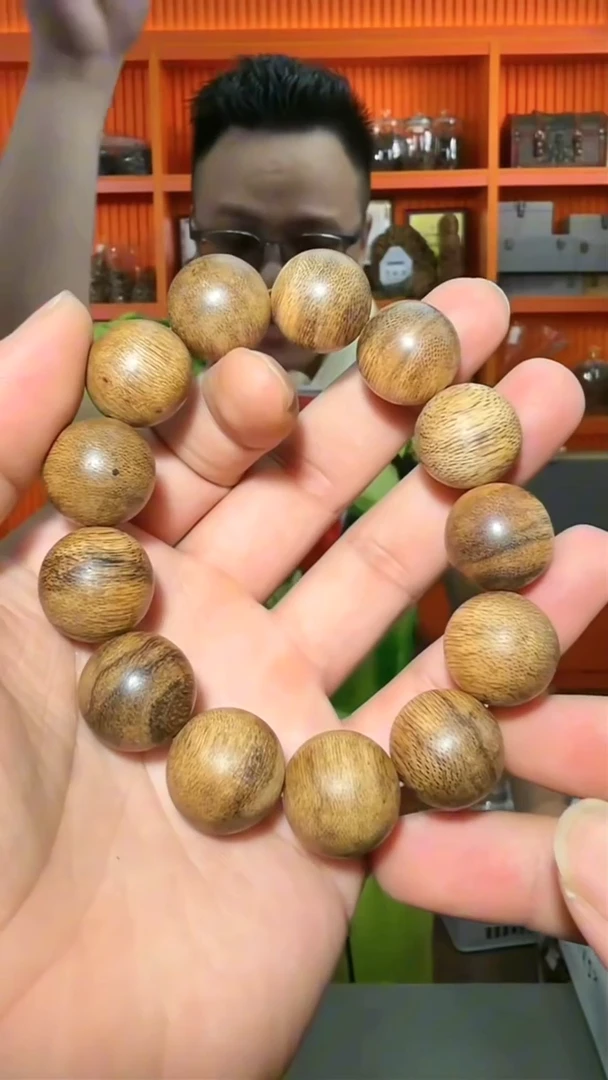 沉香手串37号单圈34g1.8多样性发一