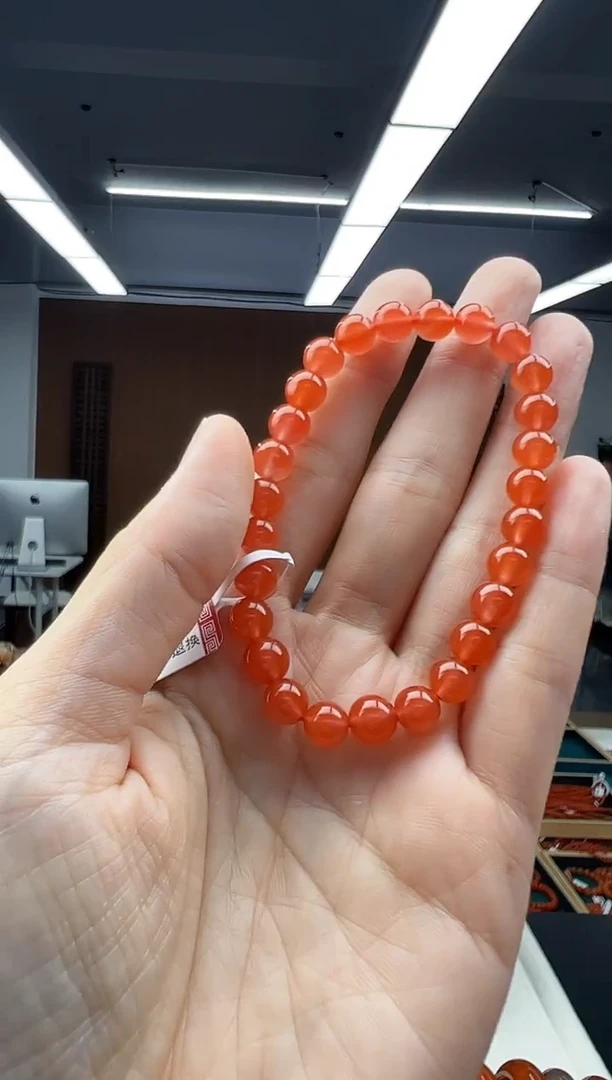 未镶嵌手链南红玛瑙向****?A44保山南红手串6mm+