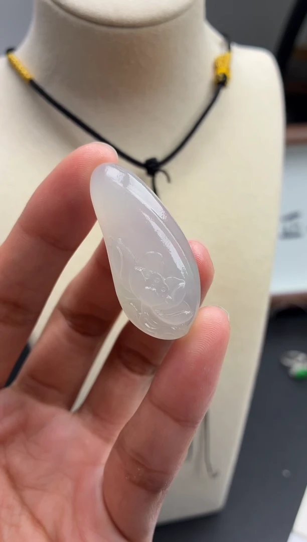 未镶嵌定制翡翠