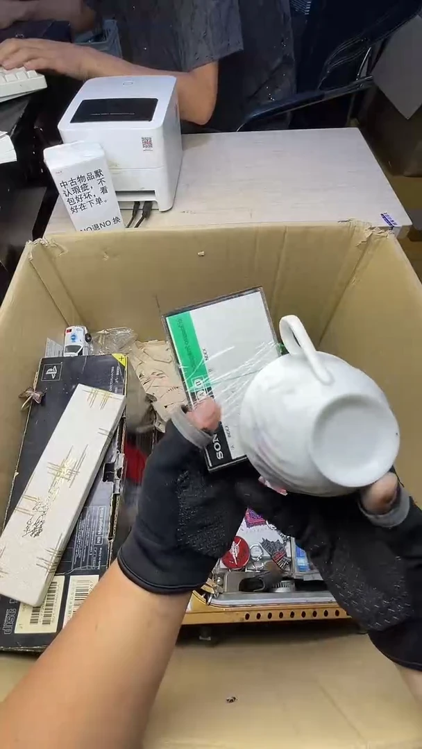 凯****?二手商品不退不换