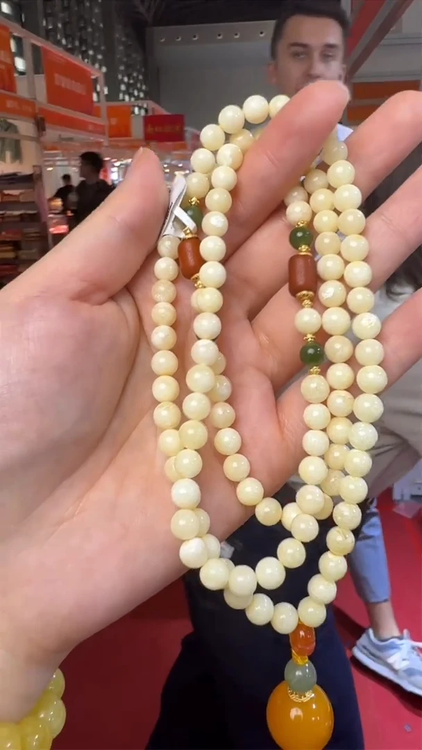 未镶嵌颈饰琥珀上海国际珠宝展假一罚十