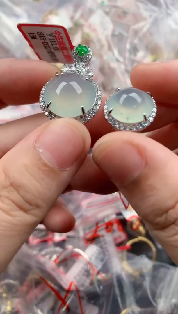 银S925镶嵌戒指翡翠111    2