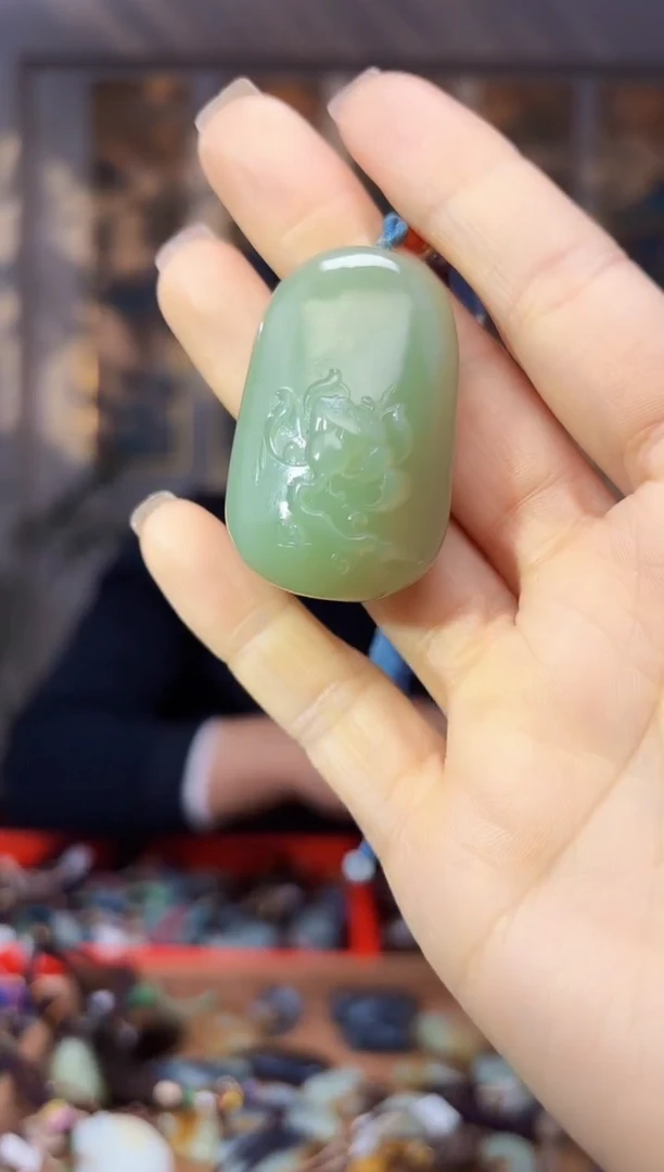 【闪购商品】和田玉挂件未镶嵌拍一发一