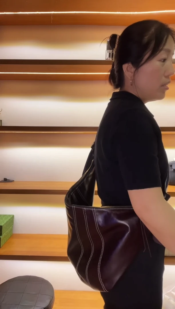 牛皮（革）高端订制时尚百搭女士 手提 腋下 斜跨包