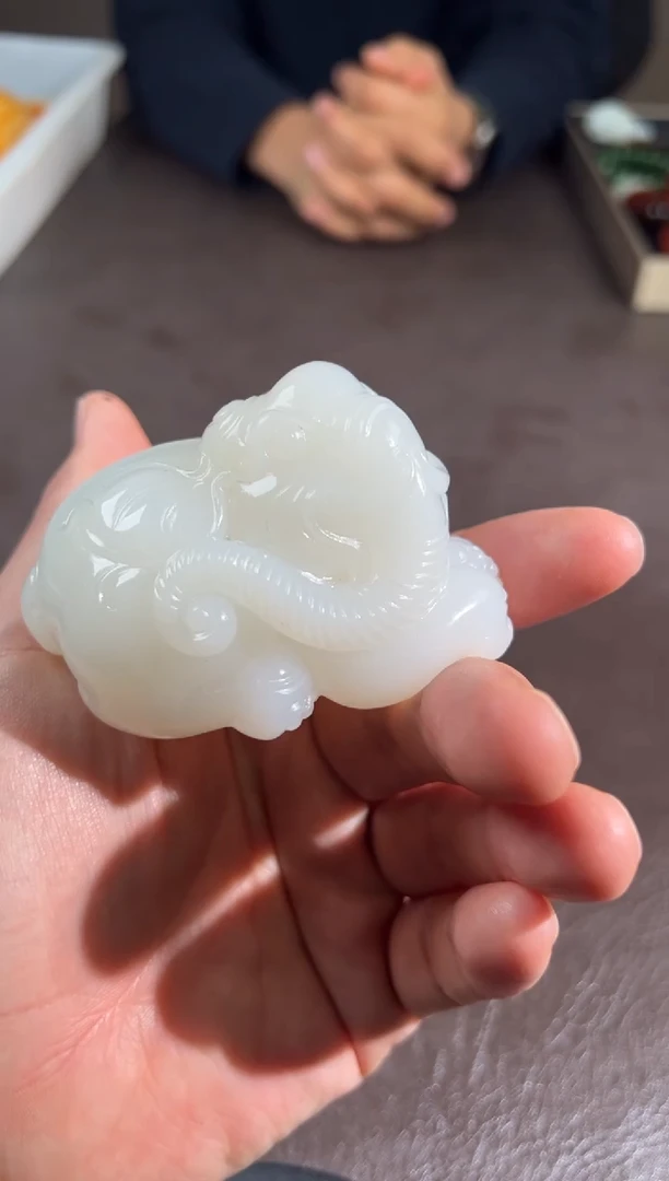 未镶嵌和田玉把件用****4和田玉