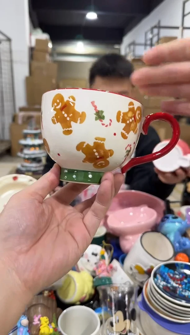 瓷片姜饼人咖啡杯