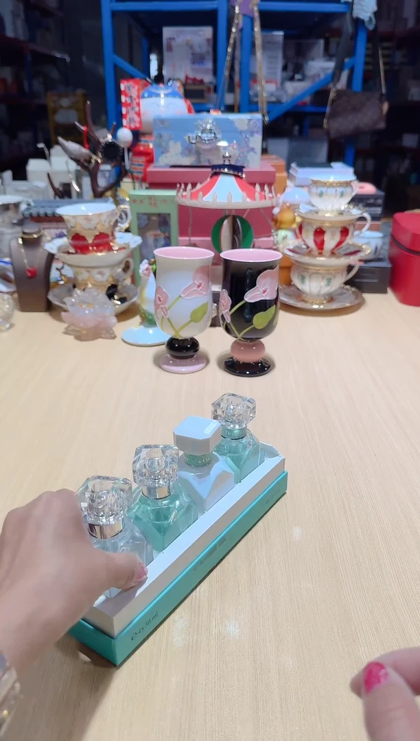 瓷片全场正品  一件不留 @@1