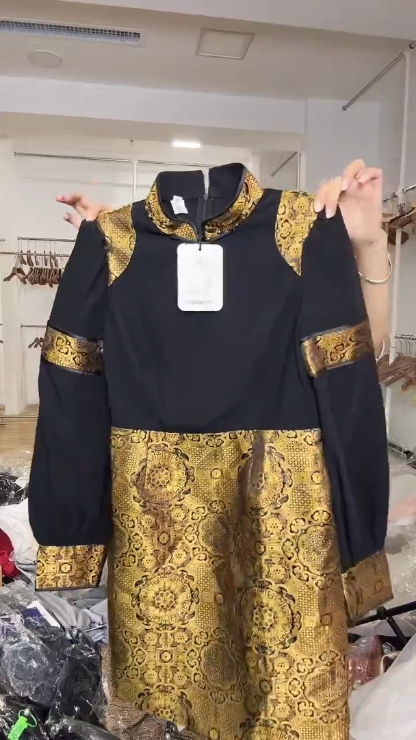 连衣裙       M码       80-110斤（没有腰带）