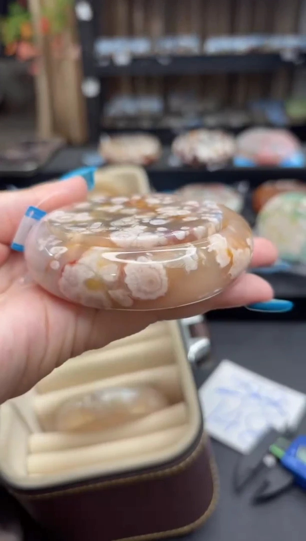 未镶嵌手镯石英质玉61(59圈赠送镯心)