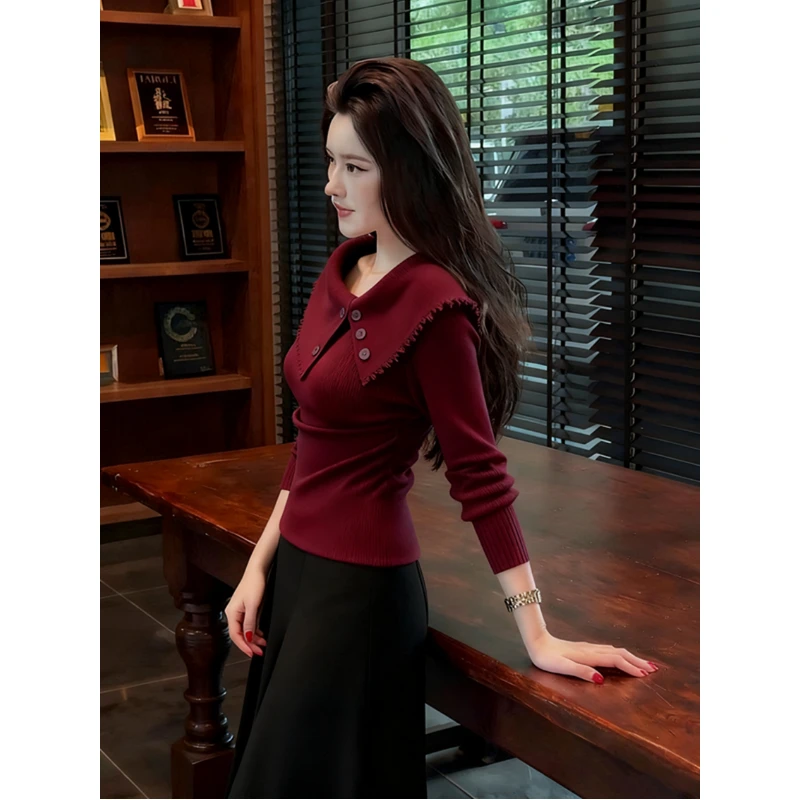 秋冬淡人高知穿搭韩系慵懒高级轻熟风酒红色翻领针织衫内搭打底衣