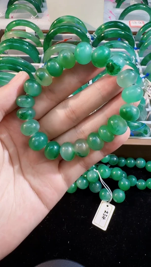 【闪购商品】石英质玉手镯银S925镶嵌1