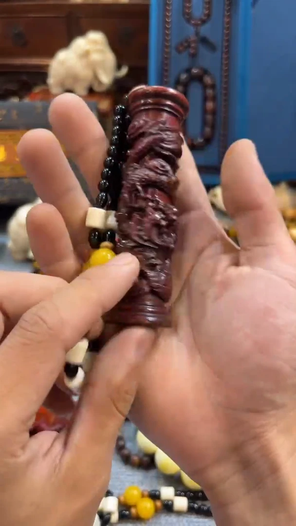 檀香紫檀（小叶紫檀）盘龙柱手把件