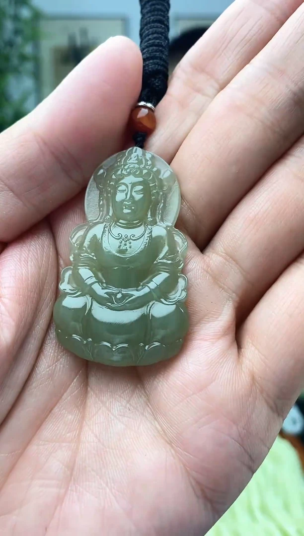 和田玉未镶嵌颈饰1