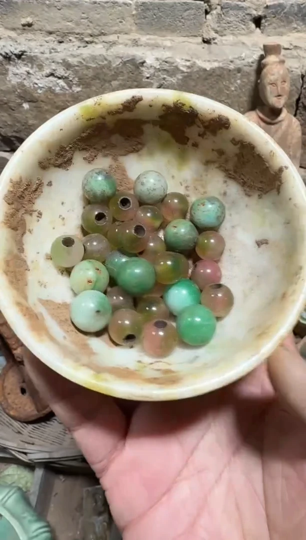 未镶嵌岫岩河磨玉（透闪石质玉）挂件玉器555555