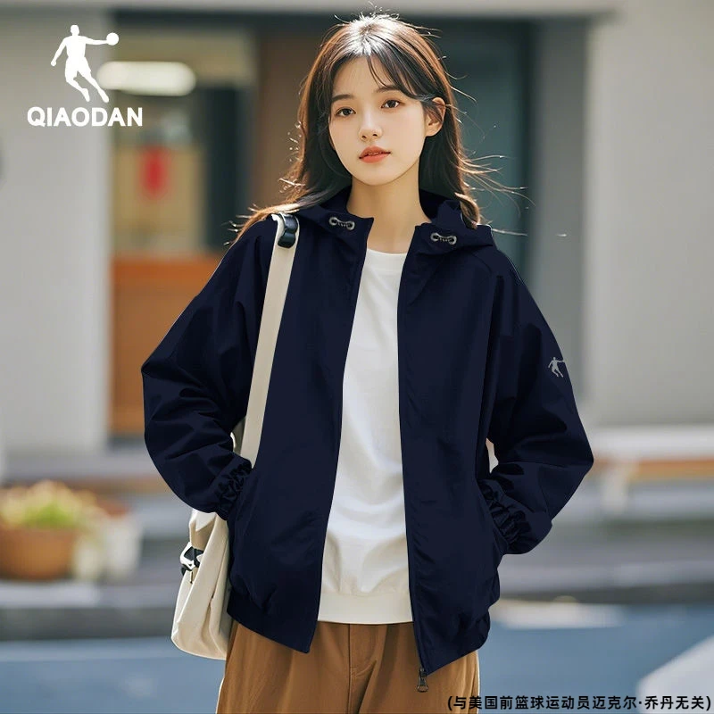 乔丹官方风衣外套女款2025夏季户外防泼水冲锋夹克休闲显瘦跑步服