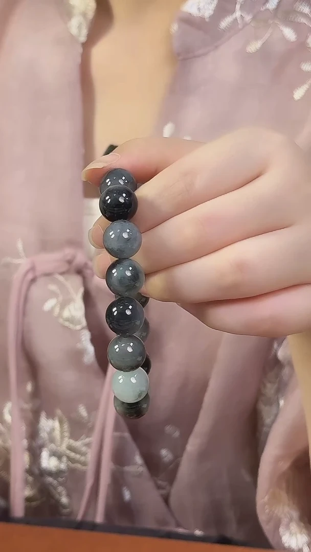 颈饰未镶嵌翡翠乌鸡翡翠手串