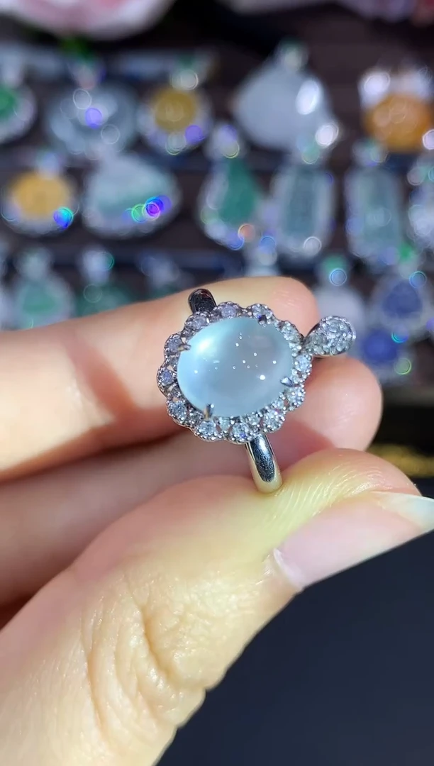 18K金镶嵌戒指翡翠B67