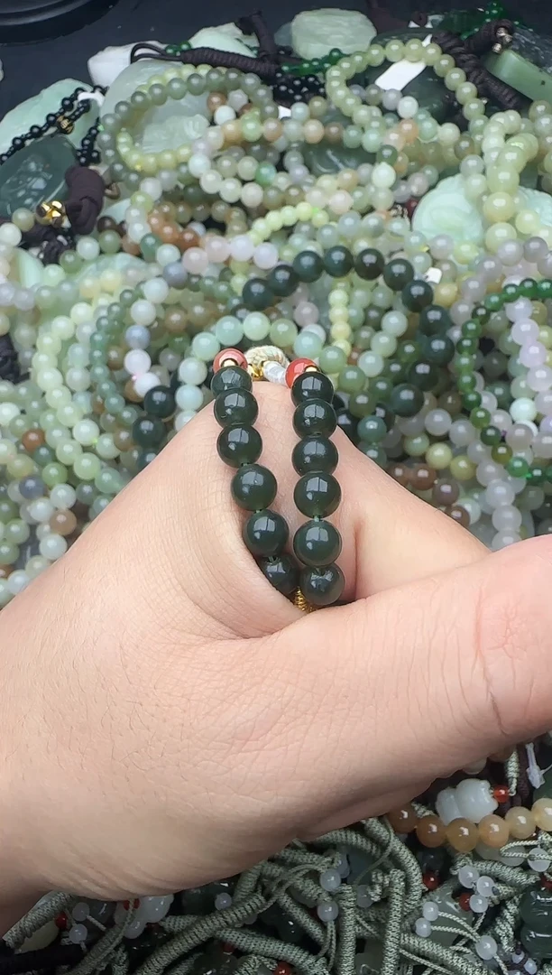 颈饰未镶嵌和田玉拍一发一