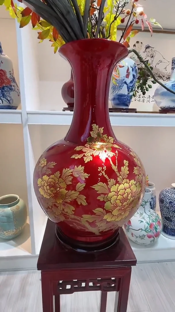摆件高约56中国红大瓶