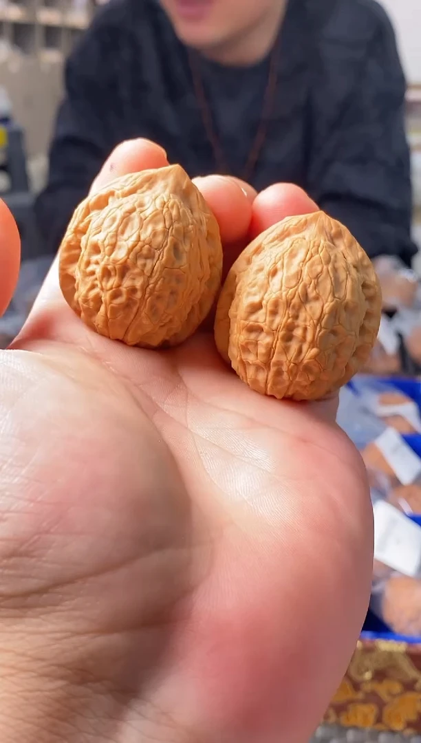 把件文玩核桃微修平谷玉龙舍利36尺+