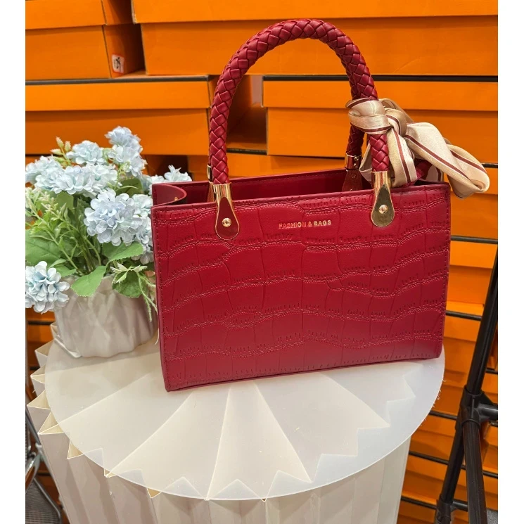 时尚高级感包包女新款手提包同勤百搭单肩包  电器LALX