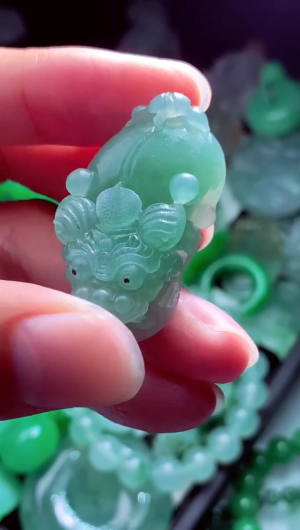未镶嵌定制翡翠二**?翡翠毛货定制