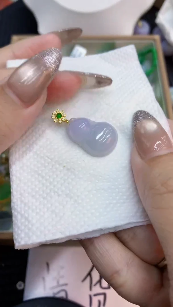 颈饰未镶嵌翡翠1