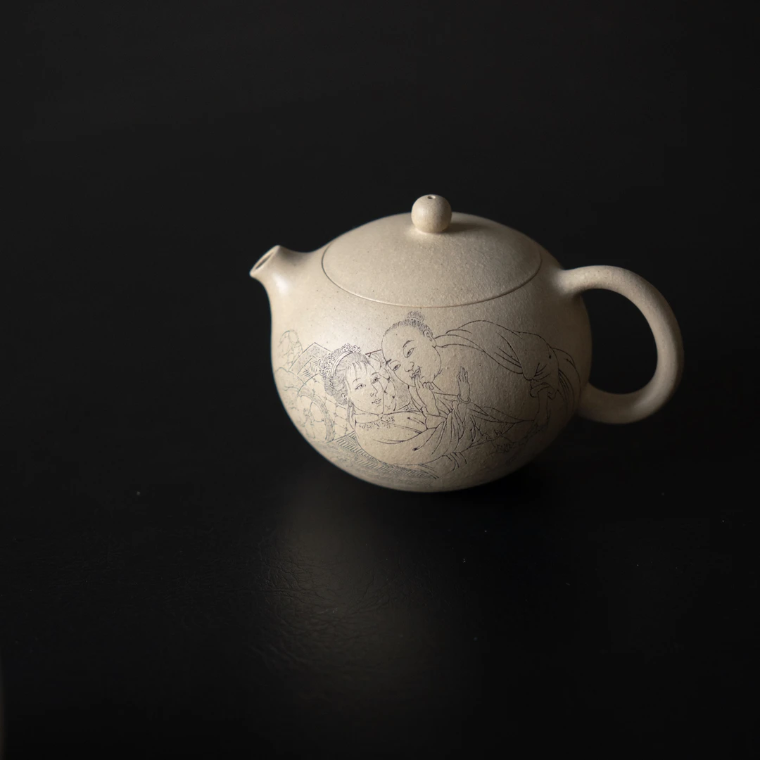 嘤嘤茶事｜青堂刻绘 —“春宫系列”，紫砂壶 ，白泥，180cc