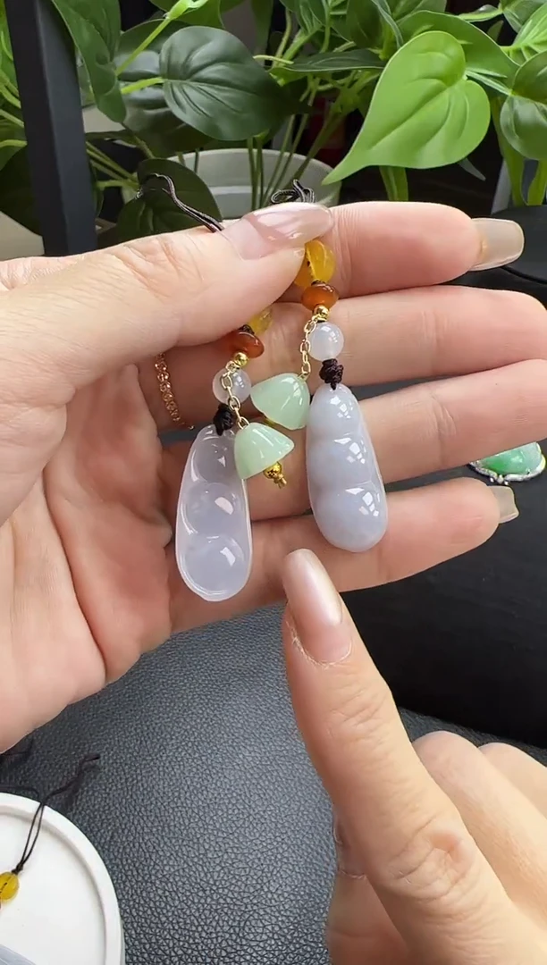 【闪购商品】翡翠挂件未镶嵌YM1131-1 豆子多样性发一