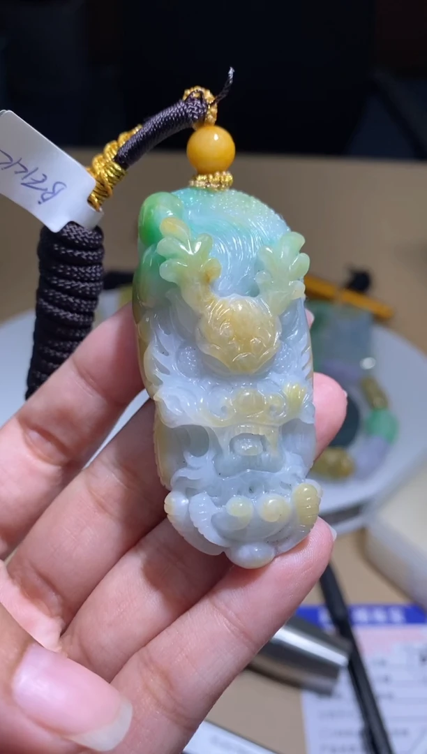 未镶嵌定制翡翠挂件